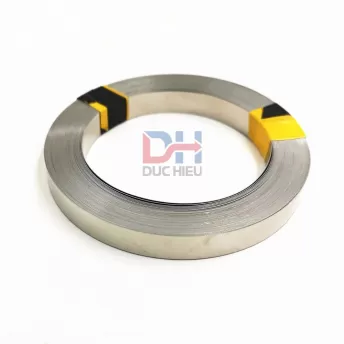 Kẽm hàn đơn cell pin 8mm x 0.2mm (có mạ Niken)